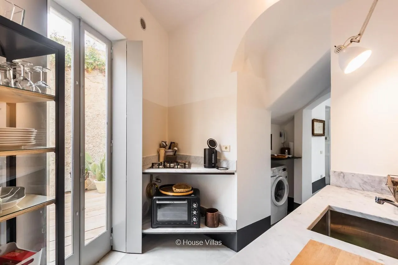 House&Villas - Don Cirillo Noto 0*,  Italy